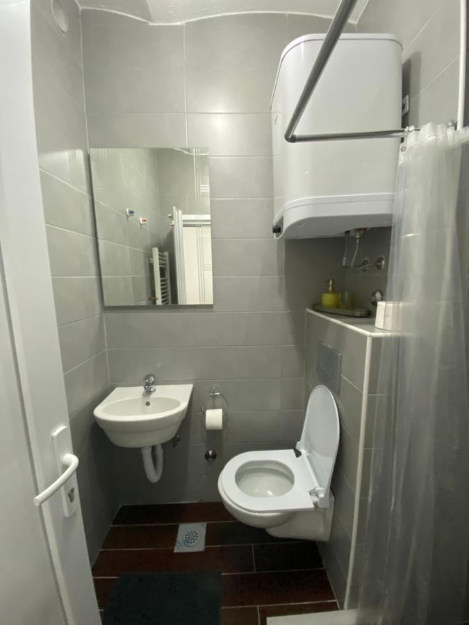 Studio Apartman Sandra サラエヴォ エクステリア 写真